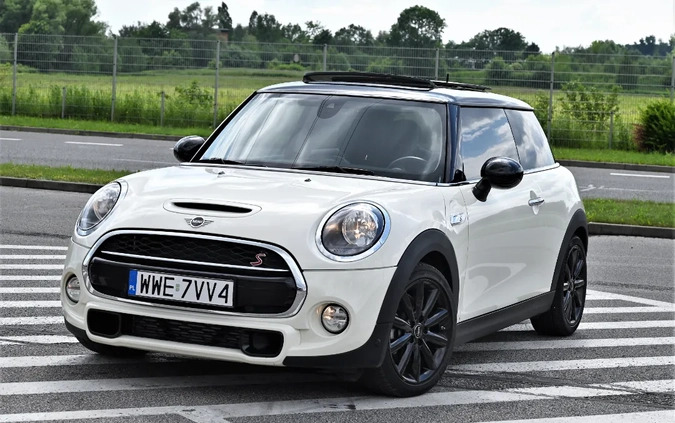 MINI Cooper S cena 90900 przebieg: 34000, rok produkcji 2020 z Włodawa małe 562